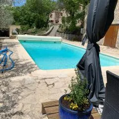 FONT NOUVELLE maison de charme Drôme Provençale, 6 ou 10 personnes avec piscine
