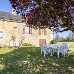 Gîte idyllique avec cheminée, jardin et équipements bébé près des sites historiques du Périgord Noir - FR-1-616-114