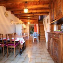 Gîte Lantriac, 3 pièces, 4 personnes - FR-1-582-141