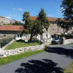 Gîte Esplantas-Vazeilles-Esplantas, 4 pièces, 8 personnes - FR-1-582-225