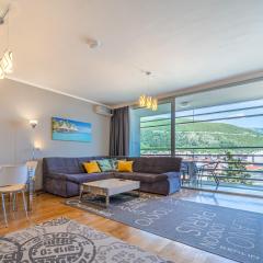 Apt "Budva" with Sea View and Garage Parking