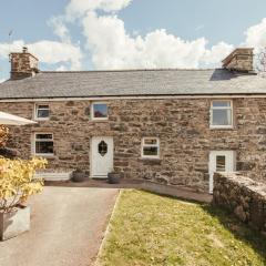 Cefn Uchaf Cottage