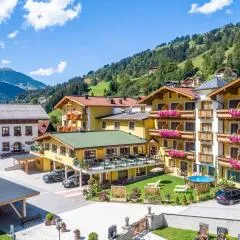 Hotel Oberwirt - nahe an Saalbach und Zell am See, Viehhofen Sommercard