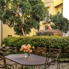 Apartments Florence - Dragomanni Apartment with Garden