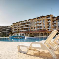 Sunny apartment in a complex with a POOL and GYM by Flаt Manаger