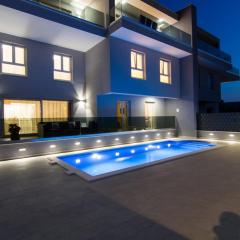 Luxury Sunset Residences - Okrug Gornji