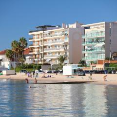 Apartment Cannes Bay-1 by Interhome