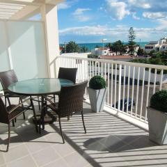 2 bedrooms apartement at Vinaros 100 m away from the beach with sea view shared pool and furnished terrace