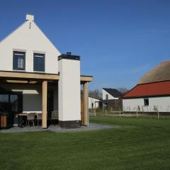 Luxury holiday home with sauna, located in Limburg