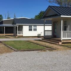 Greeter Falls Lodge Cottage #6