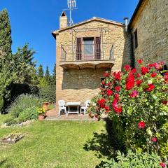 Podere Morena with sea view, private garden, by ToscanaTour Luca