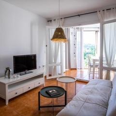 Calpe cozy apartment with the mountain view 5 min to the beach