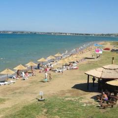 Studio Apartment in Sabunike with Terrace, Air Conditioning, Wi-Fi (231-3)