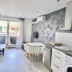 L'HERMITAGE - Studio moderne - Piscine - Ascenseur - Quart Golf