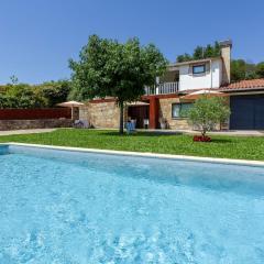 Casa Tarrio - Casa Privada com 3 Quartos e Piscina