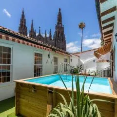 Casona Gildana: Historia, Patrimonio/E-working
