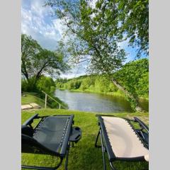 Cabin by the river Dubysa!