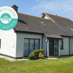Beachside Avenue Holiday Home No 15 by Trident Holiday Homes
