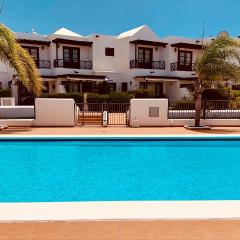 Lovely Casa Felicidad, swimming pool, Wifi x private garden