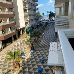 Apartamento Guarujá Pitangueiras 50 metros da Praia.