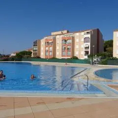 Appartement à Fréjus 2 pièces pour 4 personnes, terrasse avec vue piscine