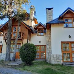 Apart Hotel Bungalows El Viejo Cipres