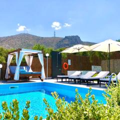 Villa Izabela Apartments with Private Pools