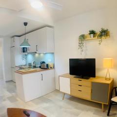 Solana Tulipanes Parking Pool Terrace