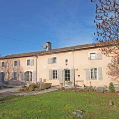 Charming 4-bed 3 bath farmhouse barn conversion