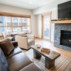 Spring Creek Luxury Queen Suite at White Spruce Lodge