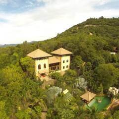 Ever dreamed of staying in a 4 Bedroom Castle SDV044A-By Samui Dream Villas