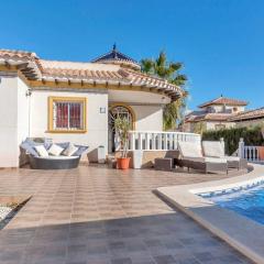 Stunning five bedroom Villa with fabulous swimming pool.