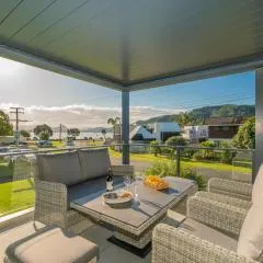 Harbour View - Whangamata Holiday Home