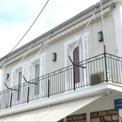 Filoxenia Apartment - KALKANIS