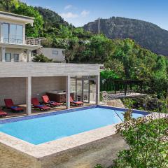 Amazing Home In Kotor With 7 Bedrooms, Wifi And Private Swimming Pool