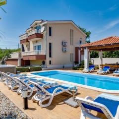 Villa Suker - Jacuzzi, Pool, Sauna