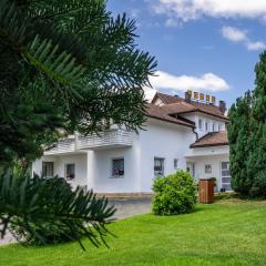 Rooms Degenija Annex