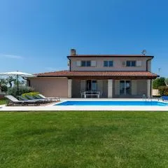 Villa Vor Ort