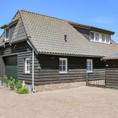 Awesome Home In Udenhout With House A Panoramic View