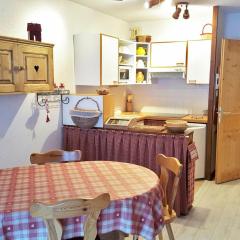 Appartement La Tania, 3 pièces, 7 personnes - FR-1-513-38