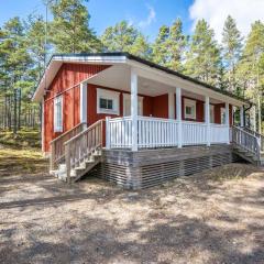 Holiday Home Tallbacka 2 by Interhome