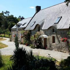 Grande maison avec piscine couverte et chauffée