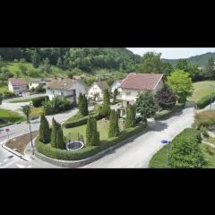 Logement au calme dans une maison.
