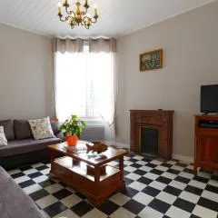 En plein centre, jolie maison pour 6 avec jardin