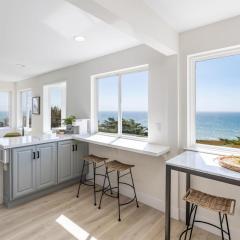 Oceanfront Coastal Home w Breathtaking Views Hiking Beaches & More