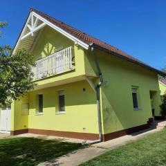 Holiday home in Balatonbereny 34655