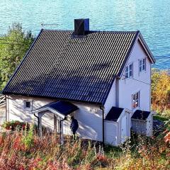6 person holiday home in Olderdalen