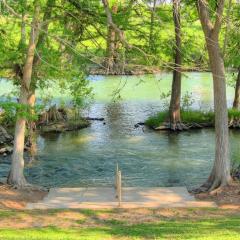 Chateau on The River WW D30130
