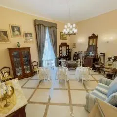 Coco's Apartment