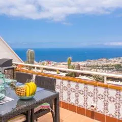 Luxury Penthouse 105m2,bali bed,heated pool,Sunset